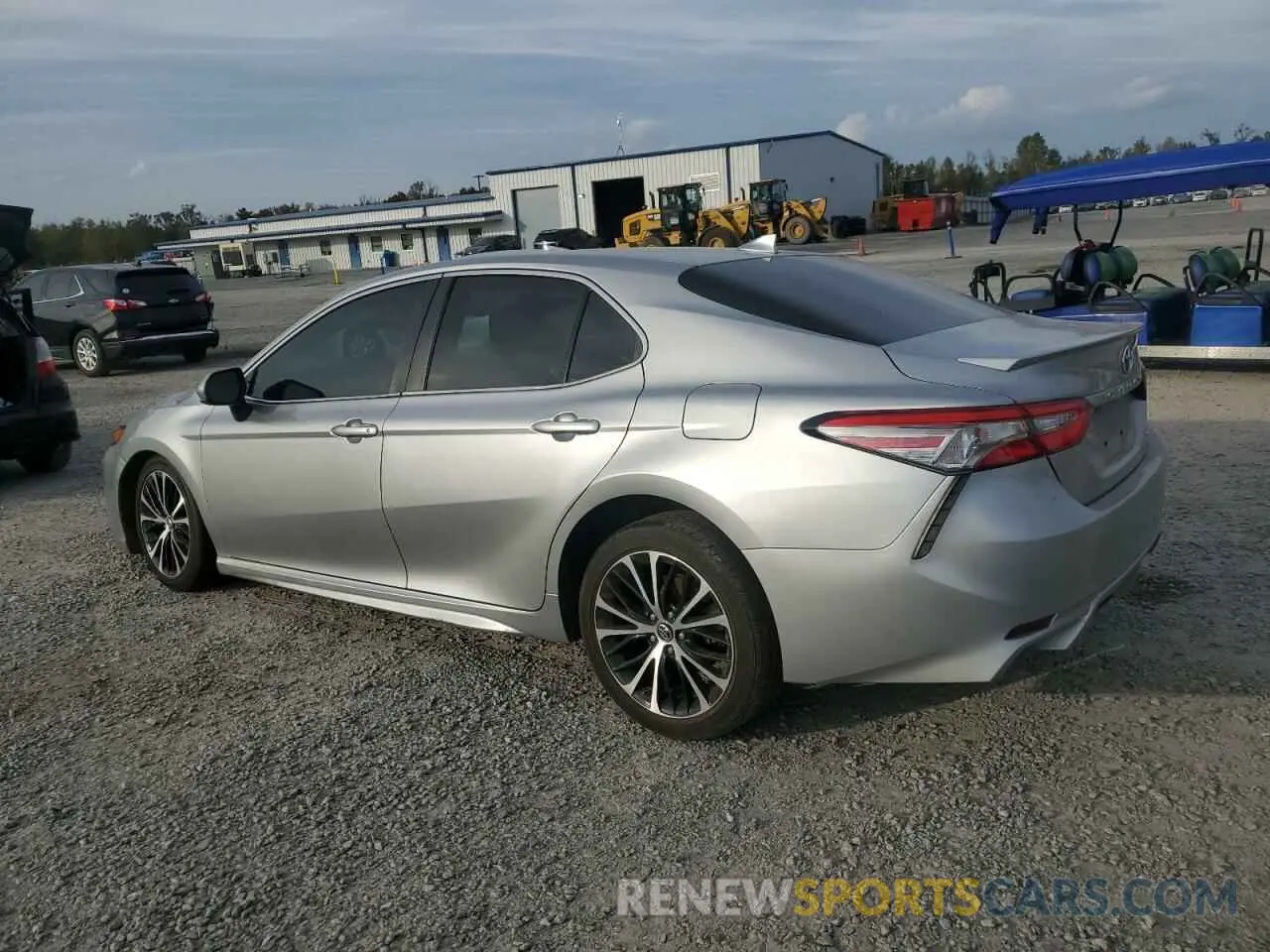 2 fotografías del automóvil dañado 4T1B11HK6KU170078 TOYOTA CAMRY 2019
