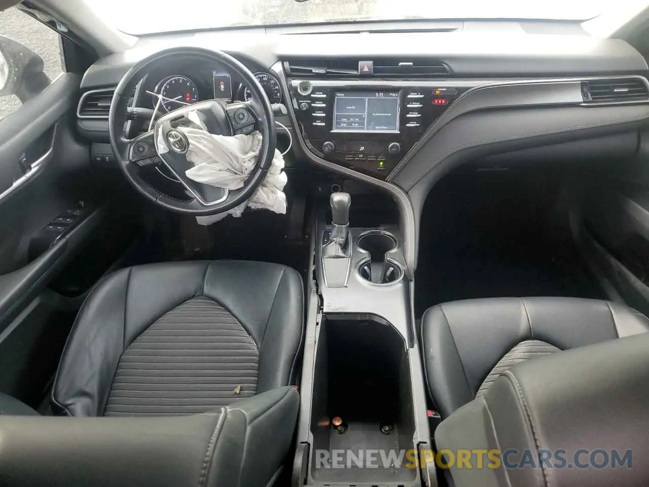 8 fotografías del automóvil dañado 4T1B11HK6KU170078 TOYOTA CAMRY 2019