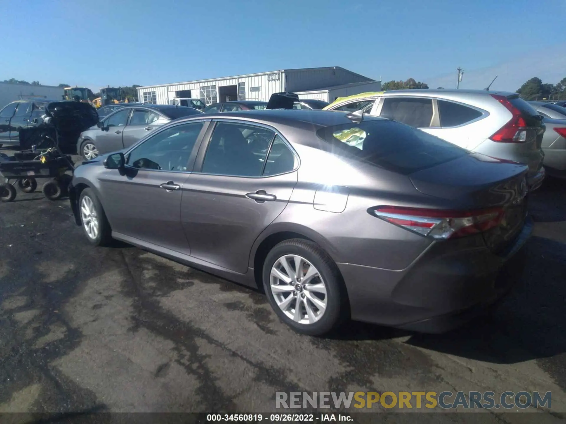 3 fotografías del automóvil dañado 4T1B11HK6KU182330 TOYOTA CAMRY 2019