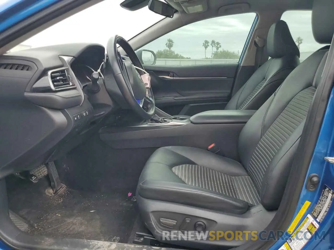 7 fotografías del automóvil dañado 4T1B11HK6KU186958 TOYOTA CAMRY 2019