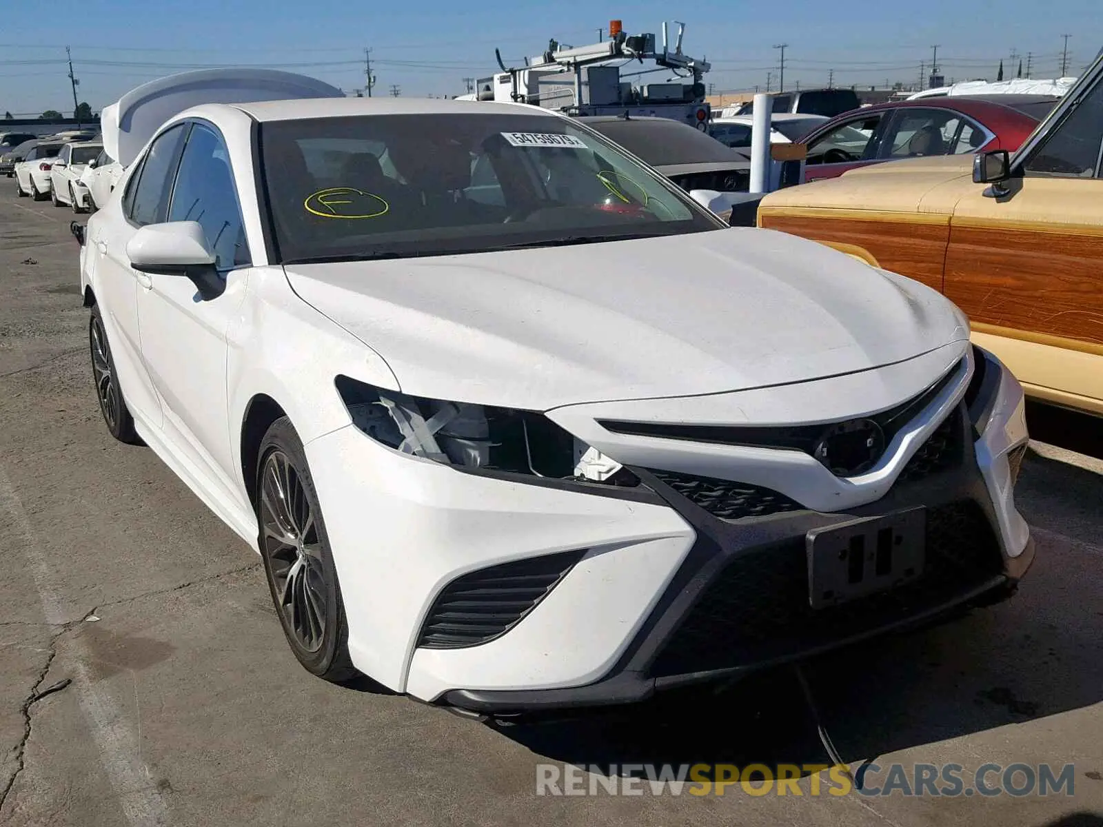 1 fotografías del automóvil dañado 4T1B11HK6KU187589 TOYOTA CAMRY 2019