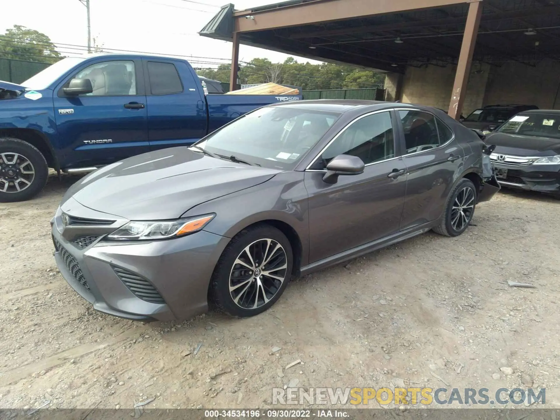2 fotografías del automóvil dañado 4T1B11HK6KU209865 TOYOTA CAMRY 2019