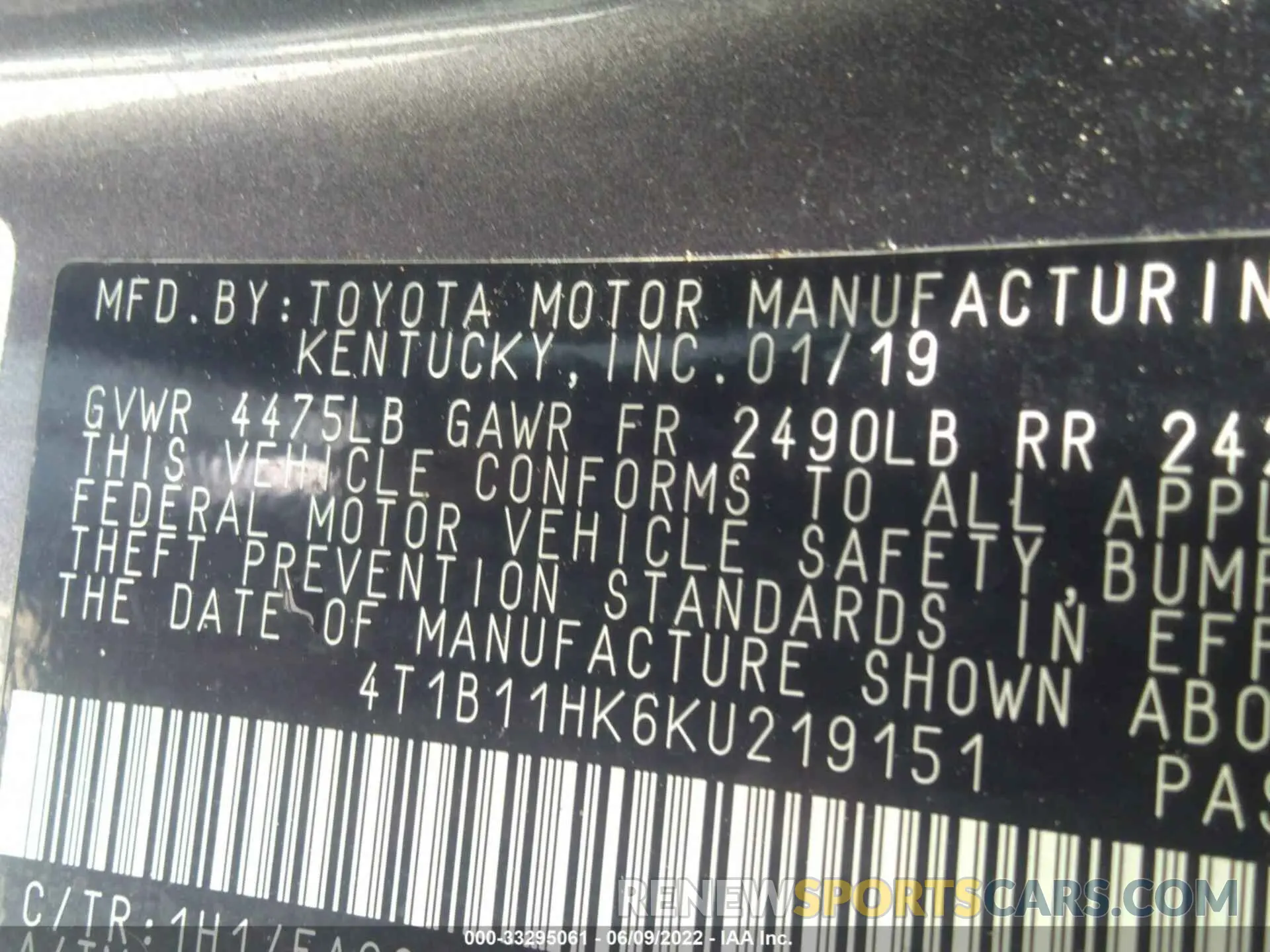 9 fotografías del automóvil dañado 4T1B11HK6KU219151 TOYOTA CAMRY 2019