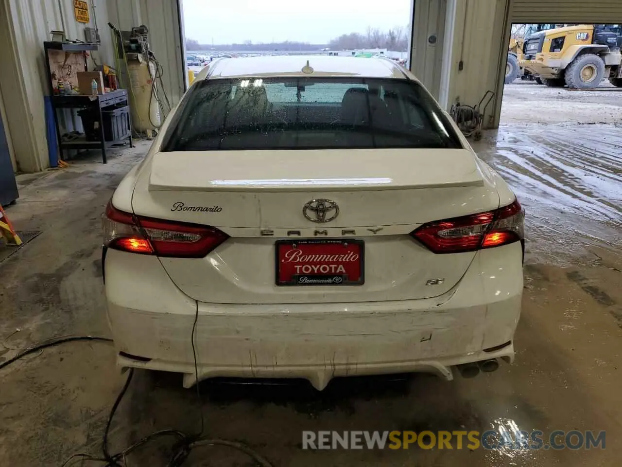 6 fotografías del automóvil dañado 4T1B11HK6KU220428 TOYOTA CAMRY 2019