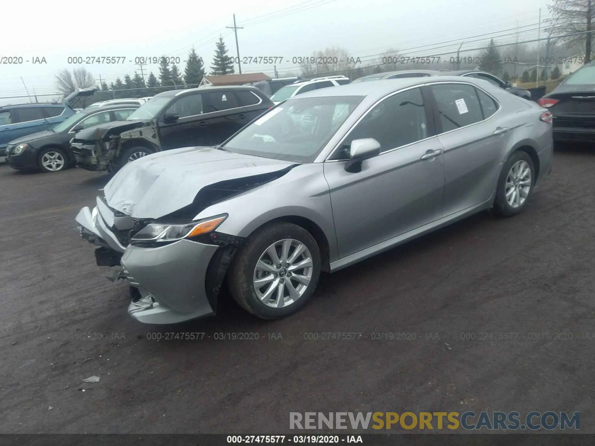 2 fotografías del automóvil dañado 4T1B11HK6KU221675 TOYOTA CAMRY 2019