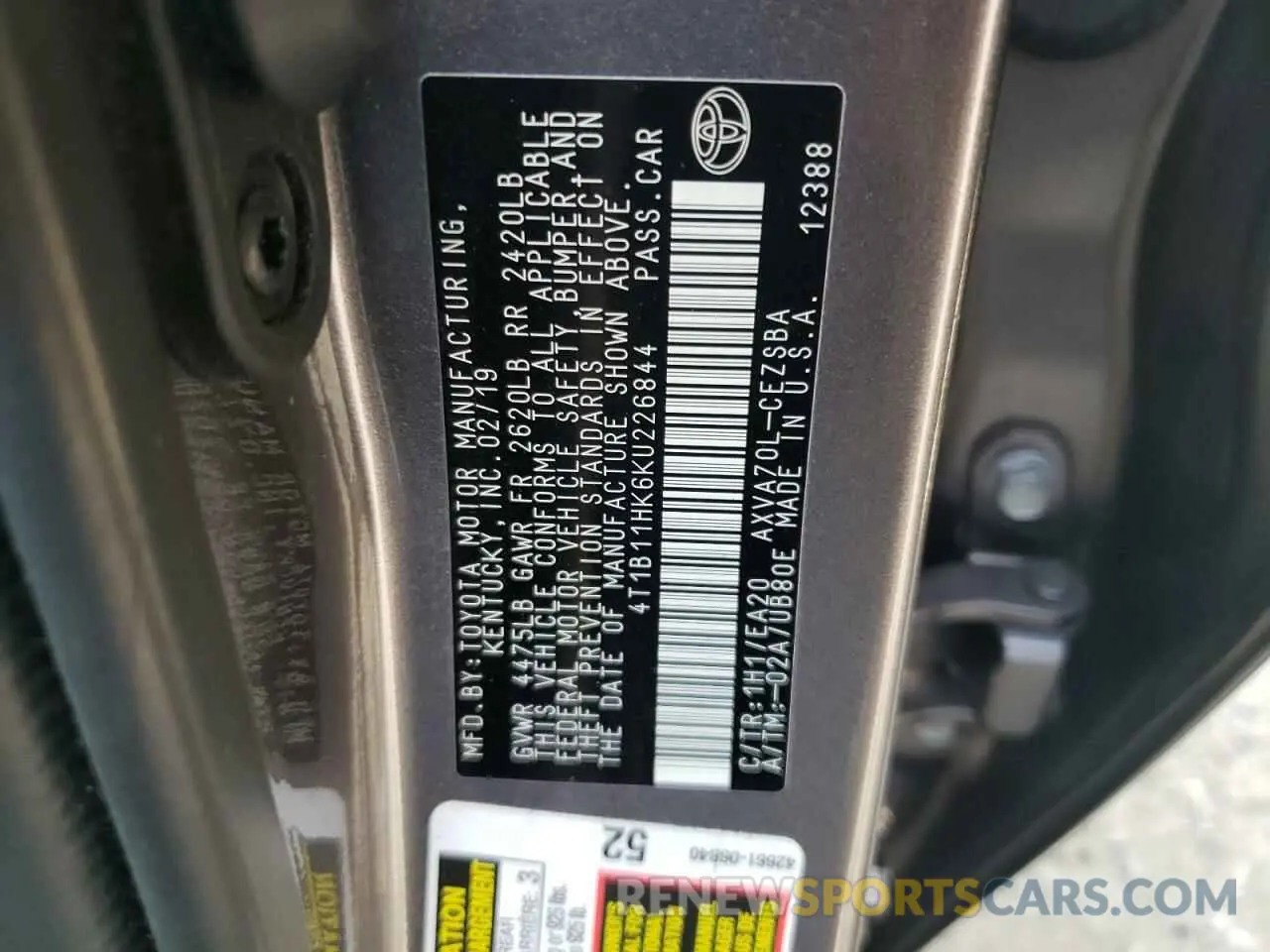10 fotografías del automóvil dañado 4T1B11HK6KU226844 TOYOTA CAMRY 2019