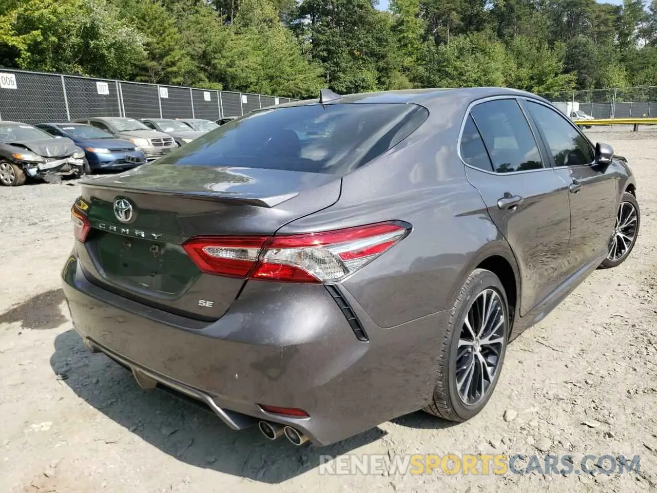 4 fotografías del automóvil dañado 4T1B11HK6KU226844 TOYOTA CAMRY 2019