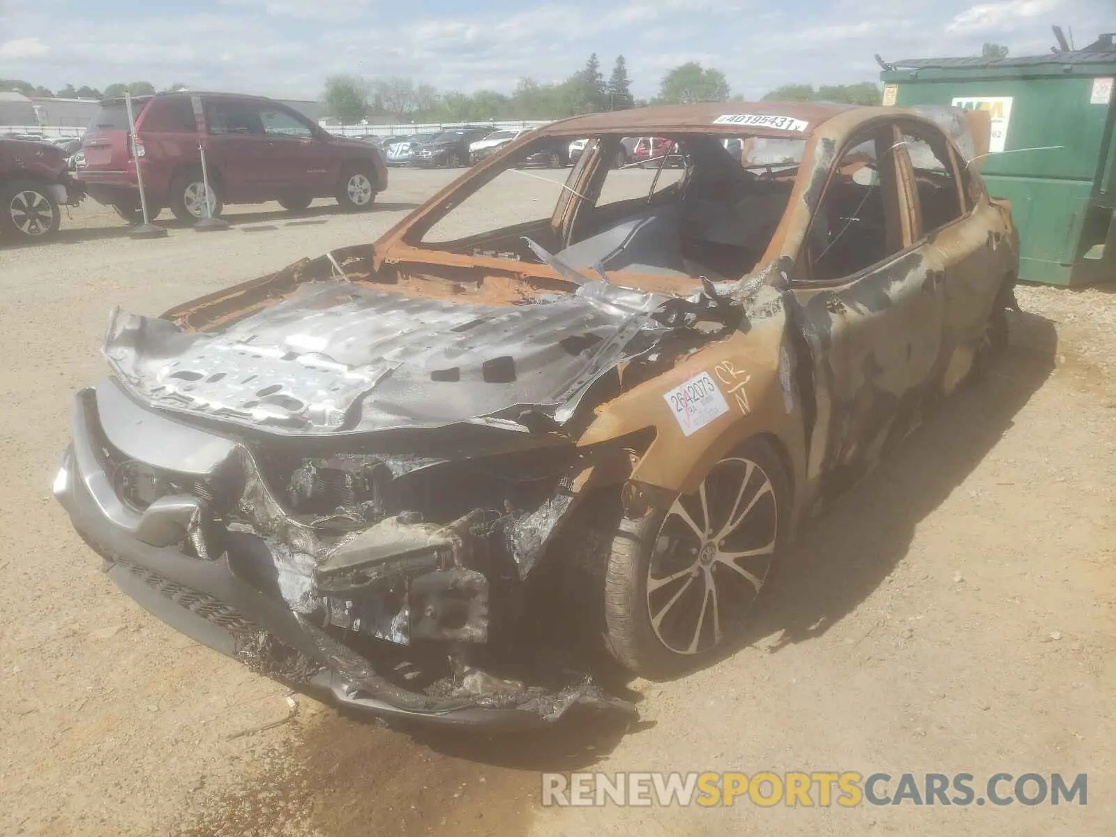 2 fotografías del automóvil dañado 4T1B11HK6KU228495 TOYOTA CAMRY 2019