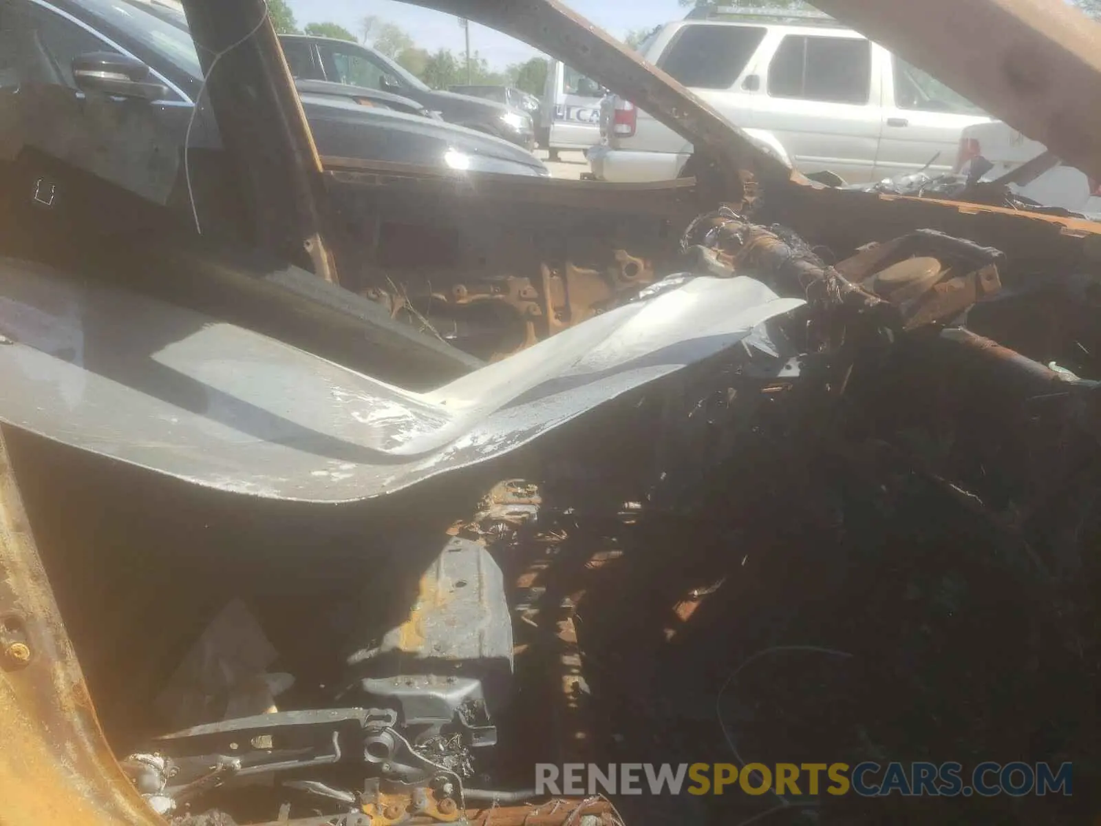 5 fotografías del automóvil dañado 4T1B11HK6KU228495 TOYOTA CAMRY 2019