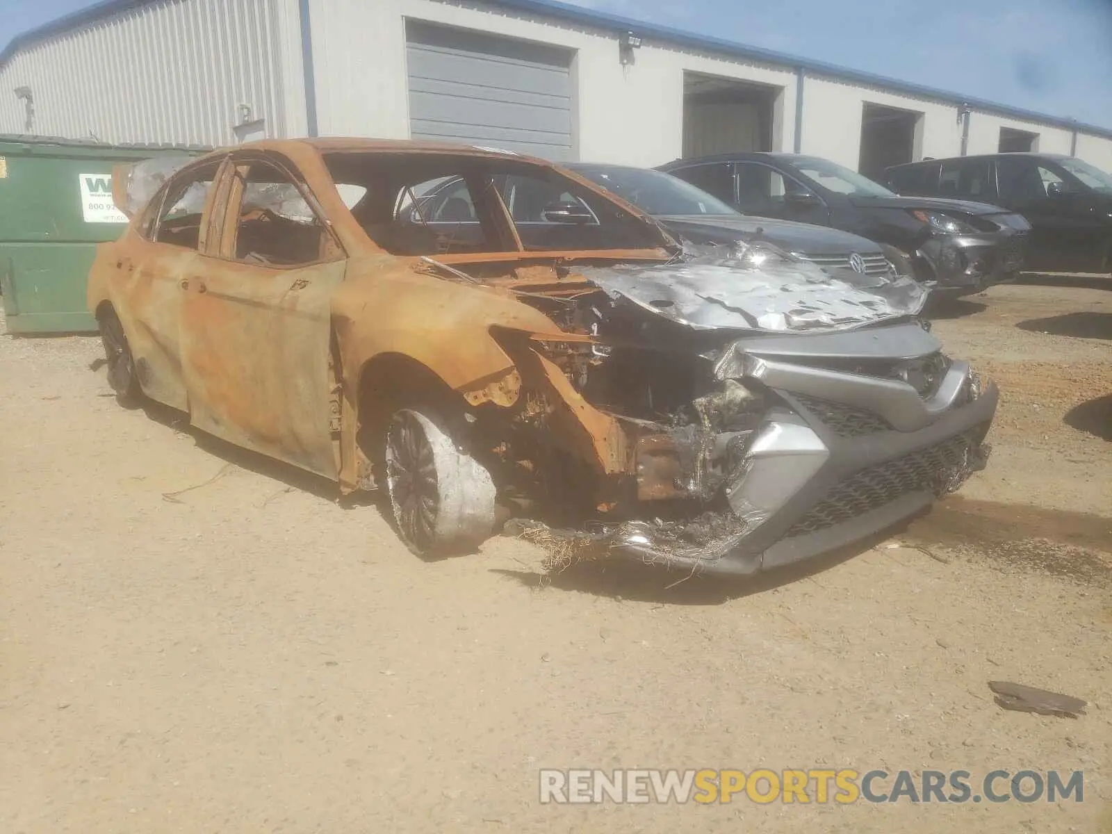 9 fotografías del automóvil dañado 4T1B11HK6KU228495 TOYOTA CAMRY 2019
