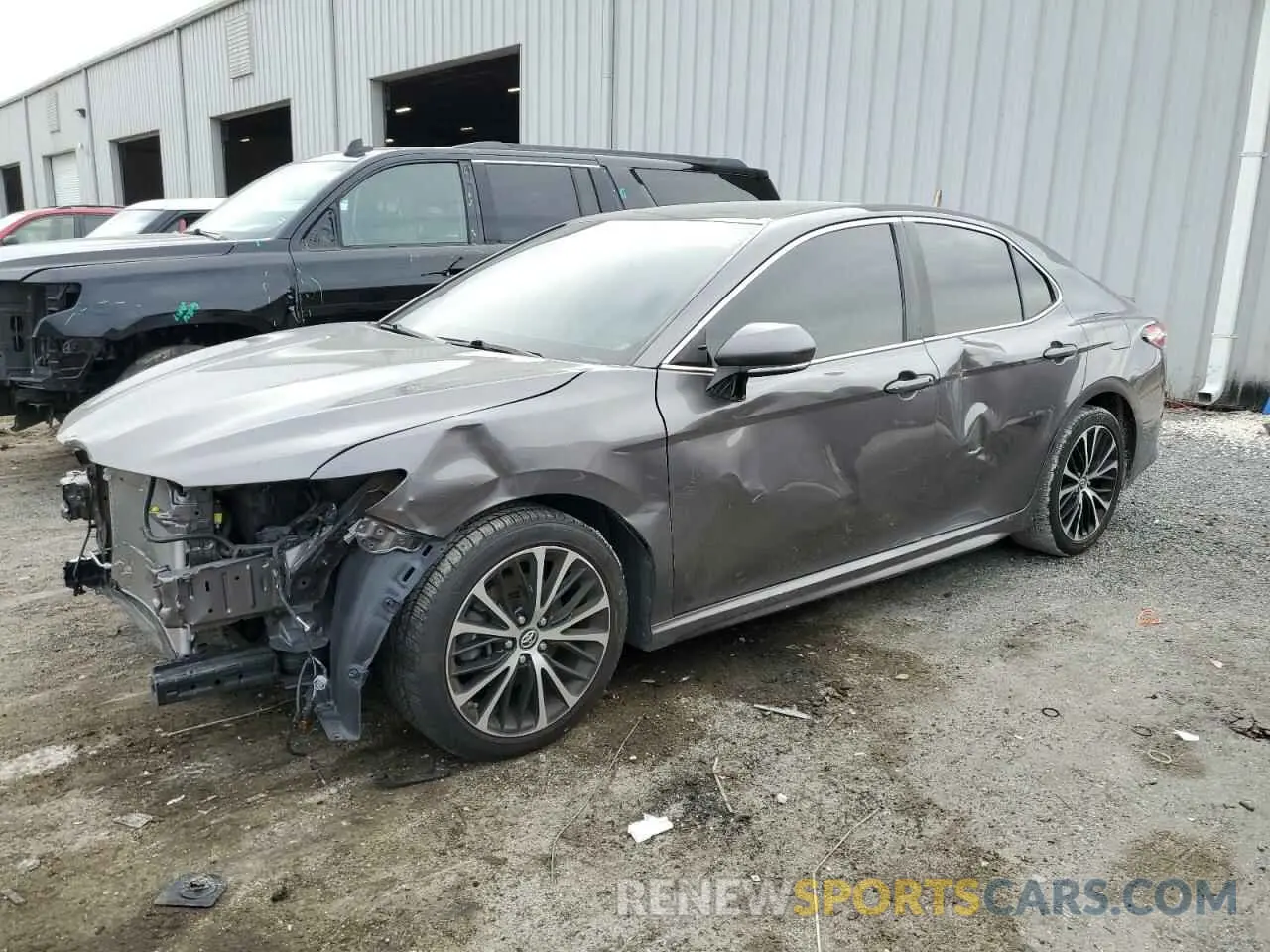 1 fotografías del automóvil dañado 4T1B11HK6KU228626 TOYOTA CAMRY 2019
