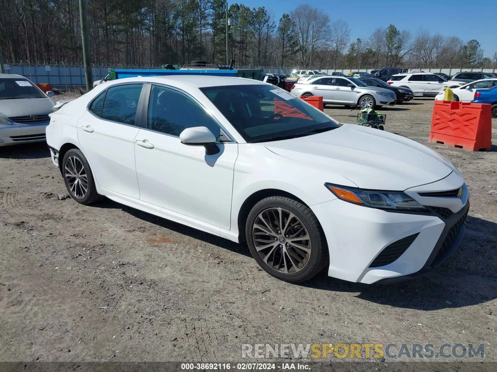 1 fotografías del automóvil dañado 4T1B11HK6KU231770 TOYOTA CAMRY 2019