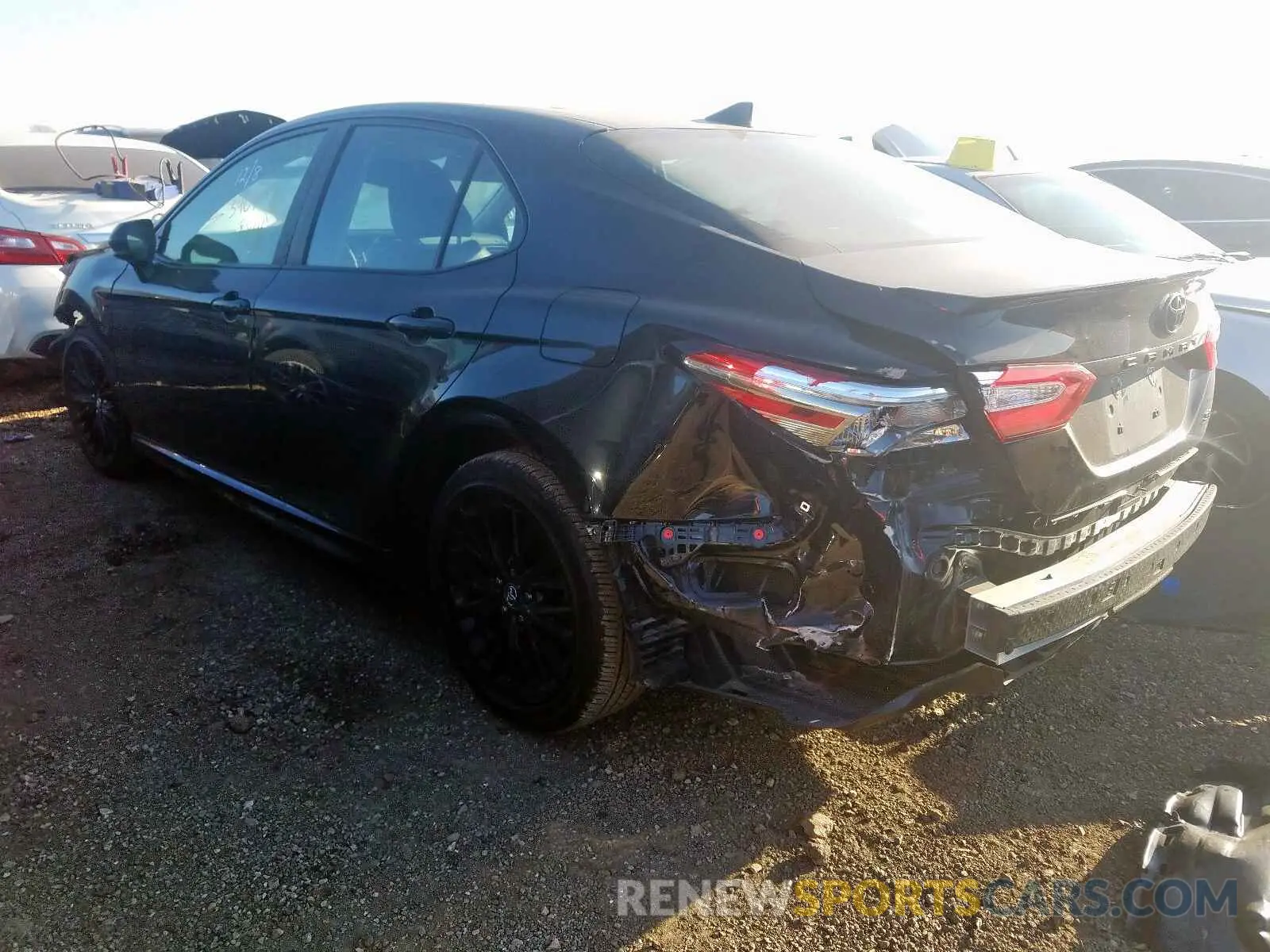 3 fotografías del automóvil dañado 4T1B11HK6KU235382 TOYOTA CAMRY 2019