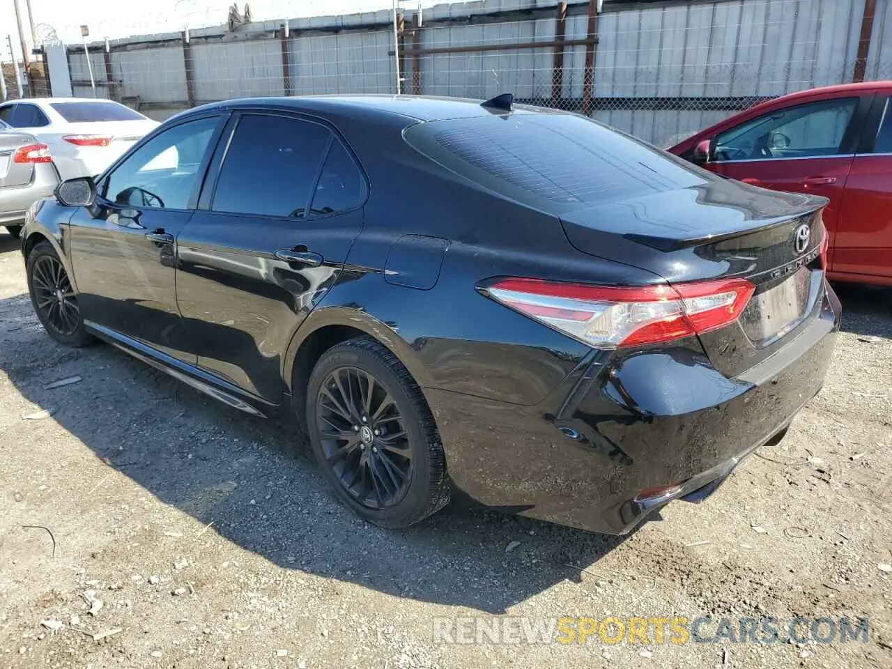 2 fotografías del automóvil dañado 4T1B11HK6KU236287 TOYOTA CAMRY 2019