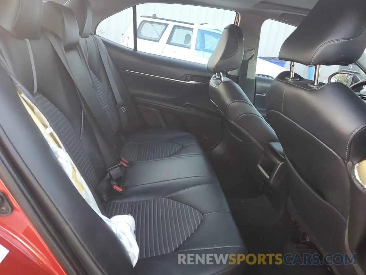 10 fotografías del automóvil dañado 4T1B11HK6KU239755 TOYOTA CAMRY 2019