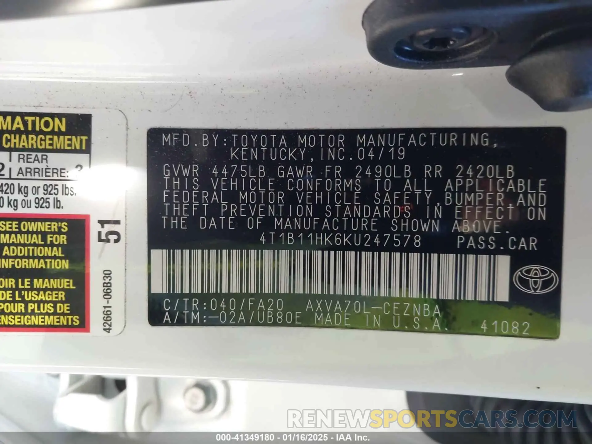 9 fotografías del automóvil dañado 4T1B11HK6KU247578 TOYOTA CAMRY 2019