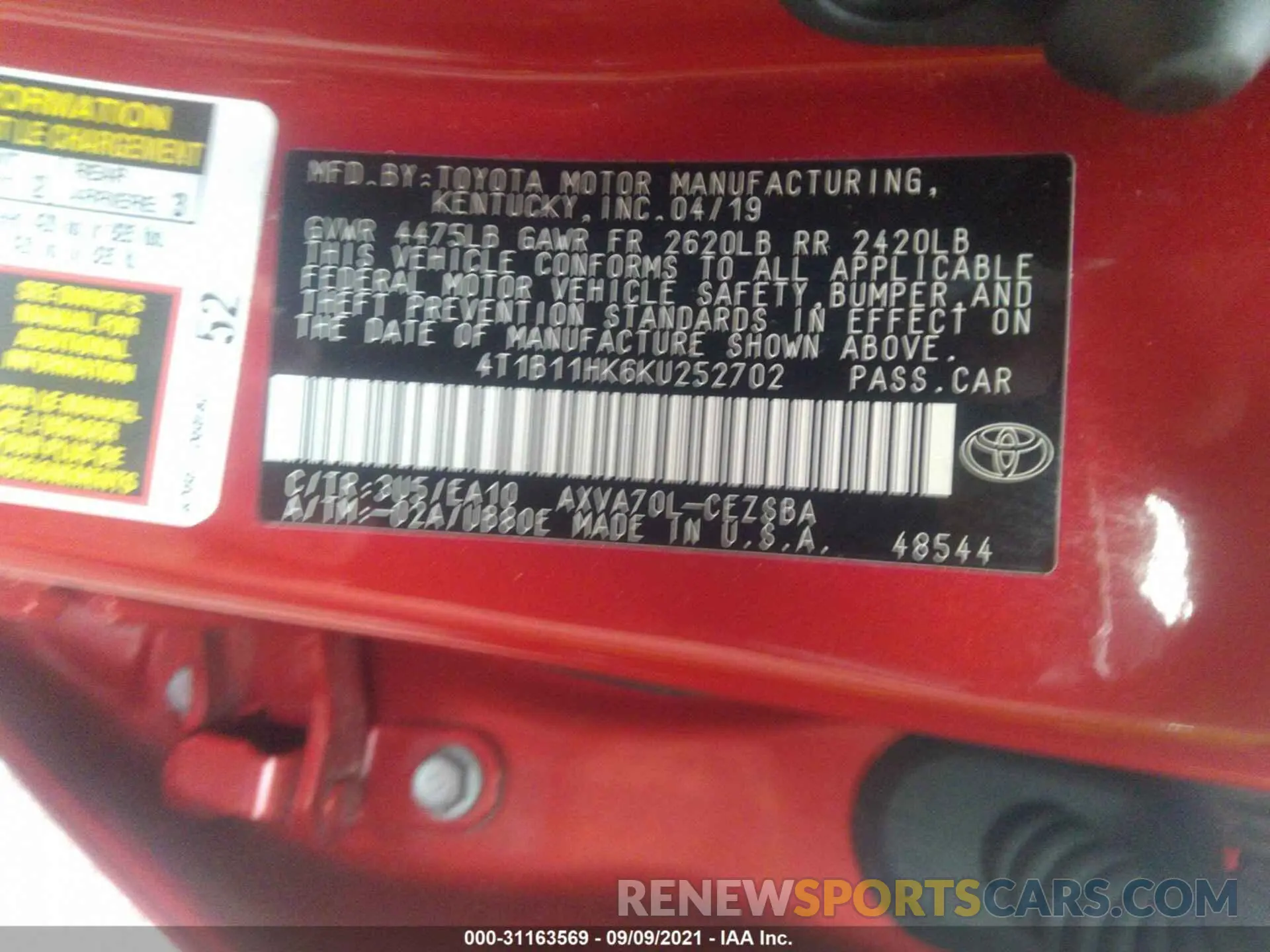 9 fotografías del automóvil dañado 4T1B11HK6KU252702 TOYOTA CAMRY 2019