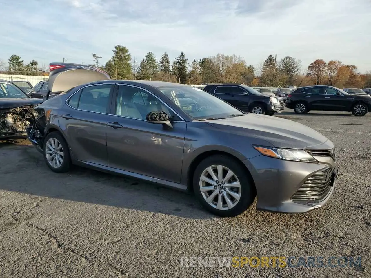 4 fotografías del automóvil dañado 4T1B11HK6KU253994 TOYOTA CAMRY 2019