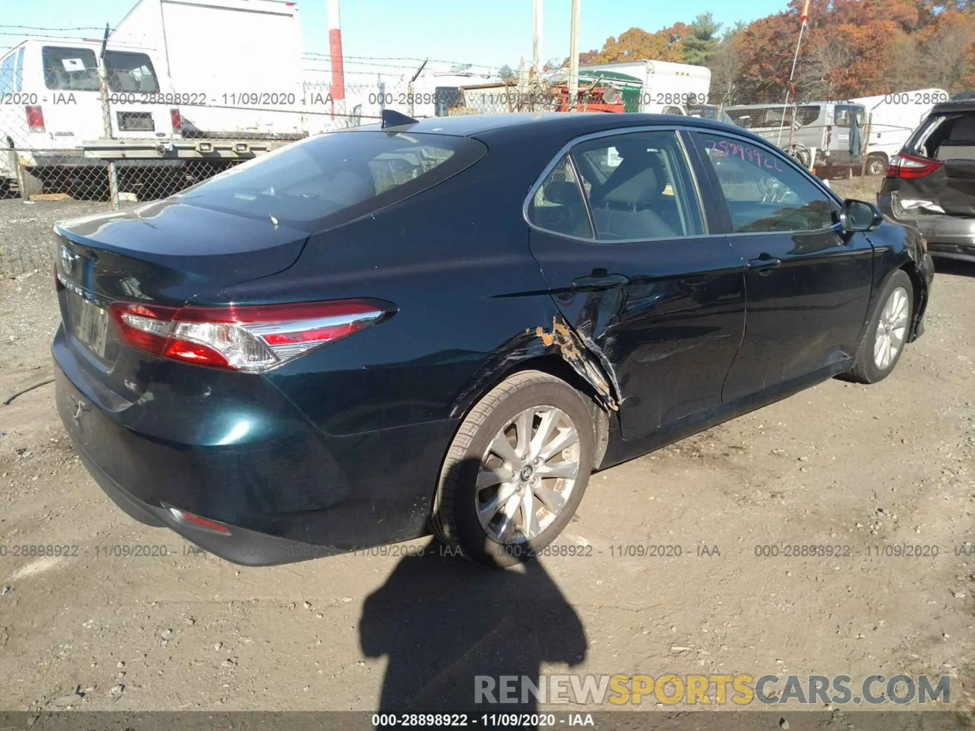 4 fotografías del automóvil dañado 4T1B11HK6KU272058 TOYOTA CAMRY 2019