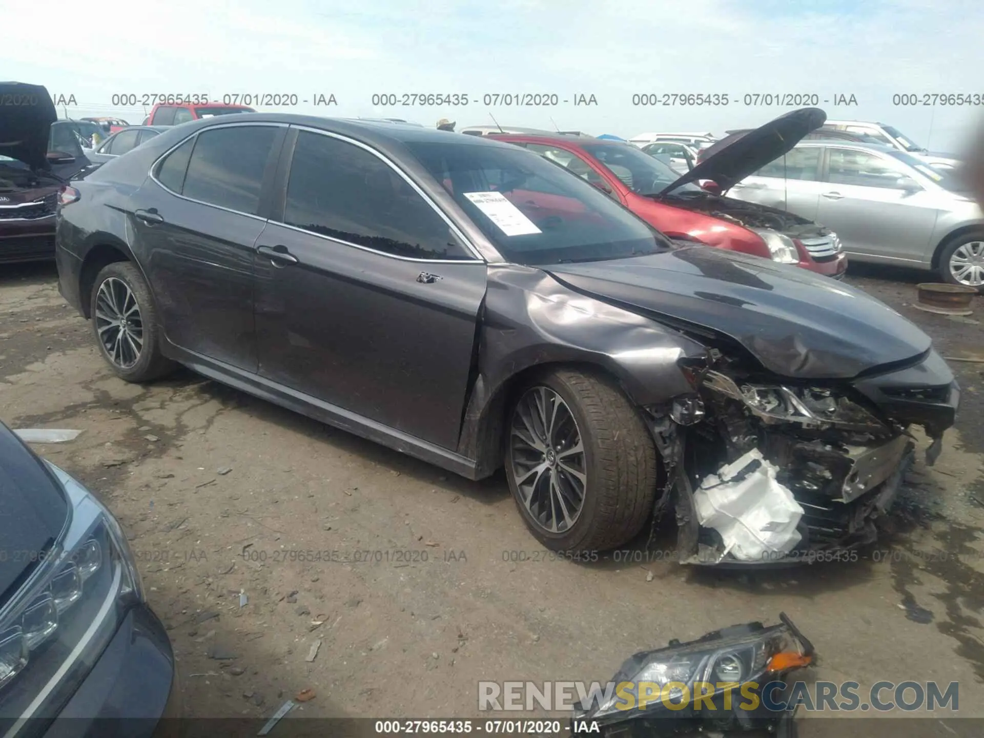 1 fotografías del automóvil dañado 4T1B11HK6KU273002 TOYOTA CAMRY 2019