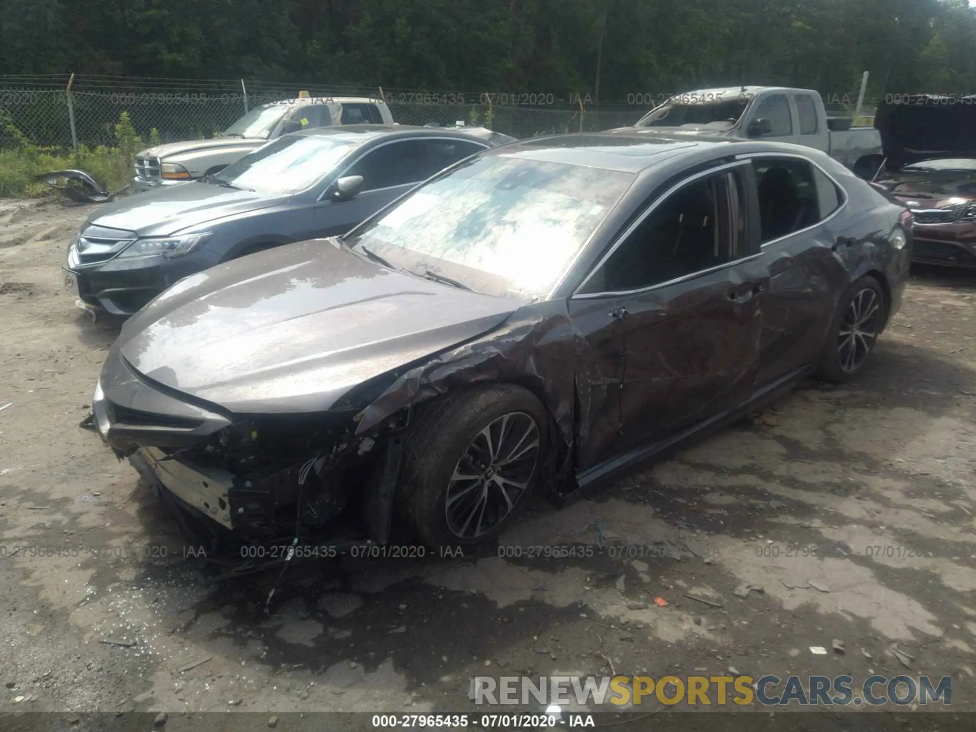 2 fotografías del automóvil dañado 4T1B11HK6KU273002 TOYOTA CAMRY 2019