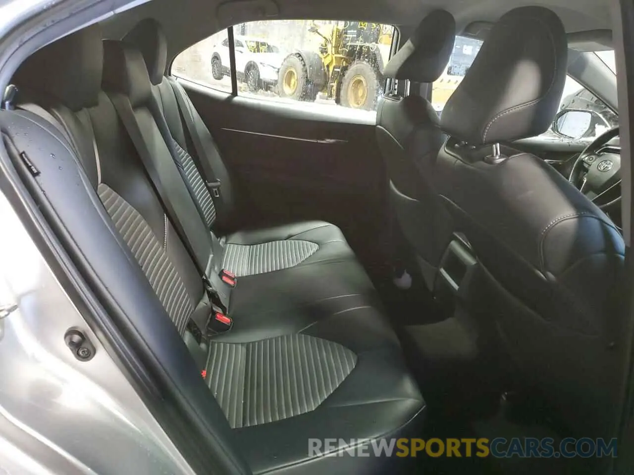 10 fotografías del automóvil dañado 4T1B11HK6KU273551 TOYOTA CAMRY 2019