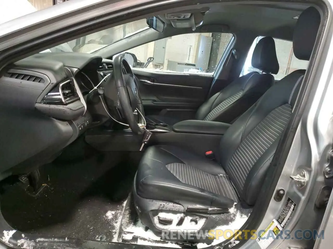 7 fotografías del automóvil dañado 4T1B11HK6KU273551 TOYOTA CAMRY 2019