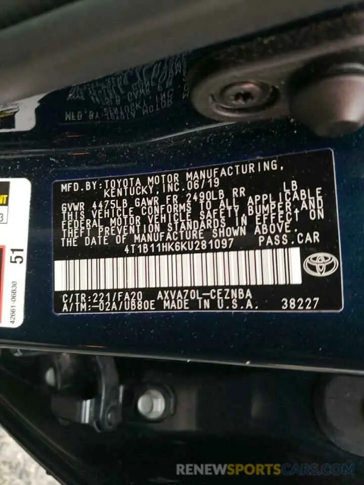 10 fotografías del automóvil dañado 4T1B11HK6KU281097 TOYOTA CAMRY 2019