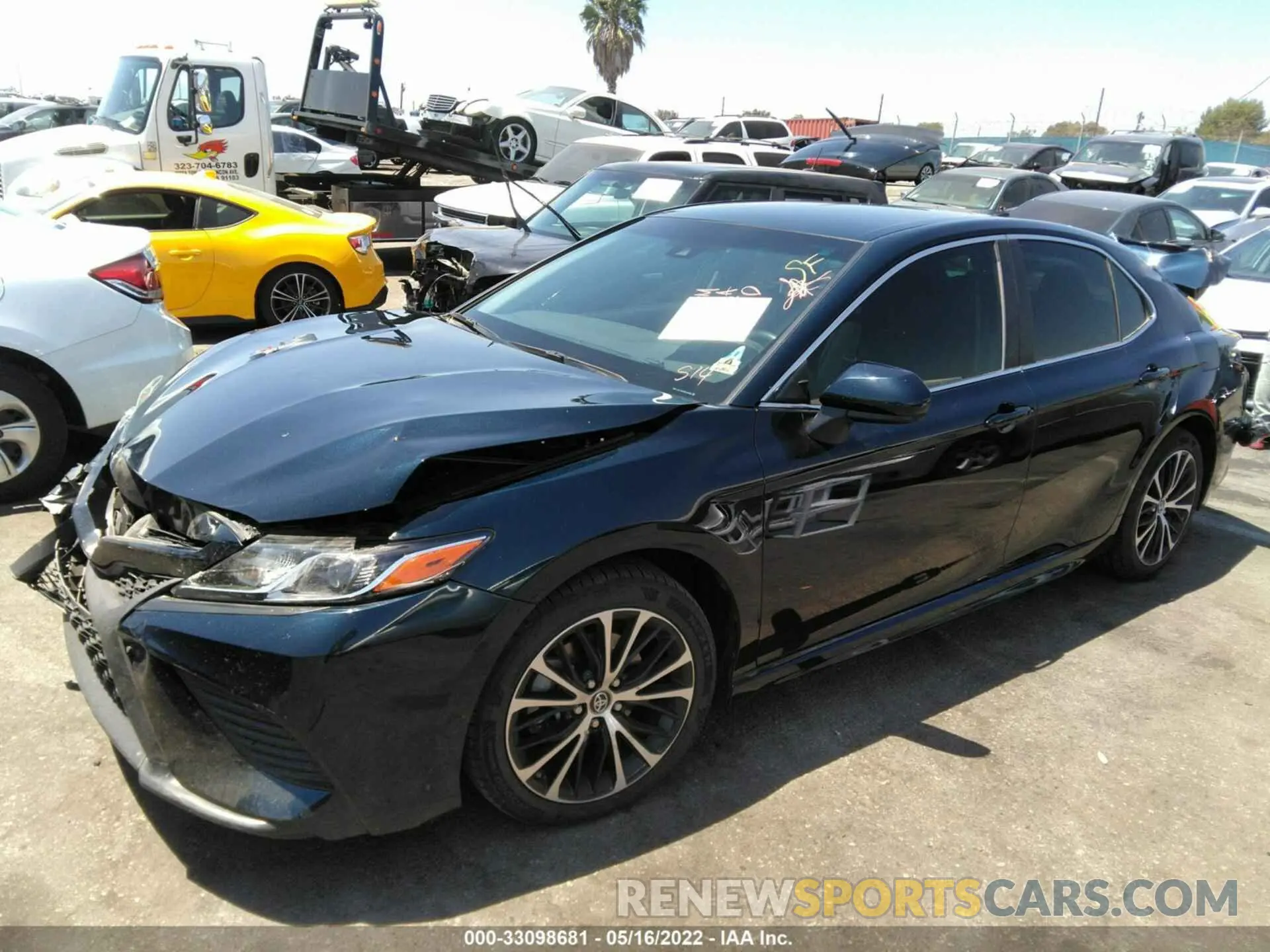 2 fotografías del automóvil dañado 4T1B11HK6KU290852 TOYOTA CAMRY 2019