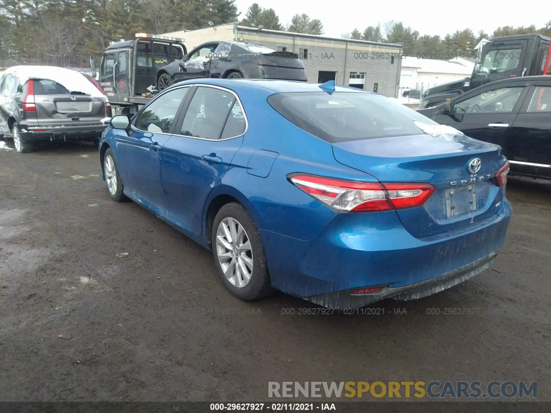 3 fotografías del automóvil dañado 4T1B11HK6KU299258 TOYOTA CAMRY 2019