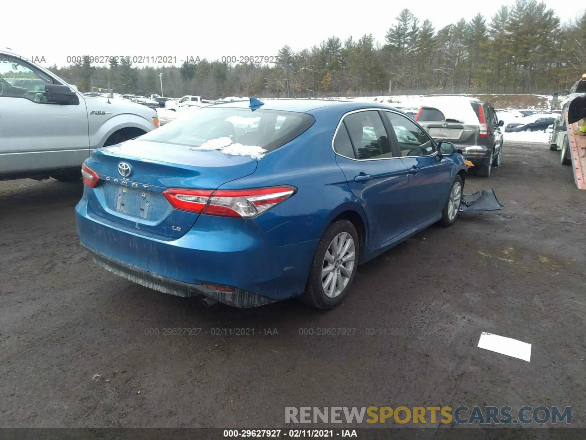 4 fotografías del automóvil dañado 4T1B11HK6KU299258 TOYOTA CAMRY 2019