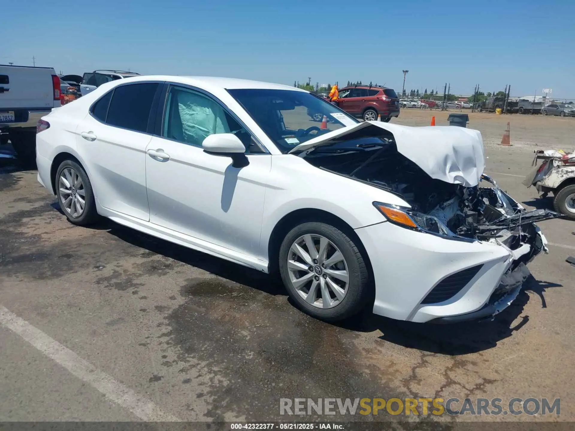 1 fotografías del automóvil dañado 4T1B11HK6KU730164 TOYOTA CAMRY 2019