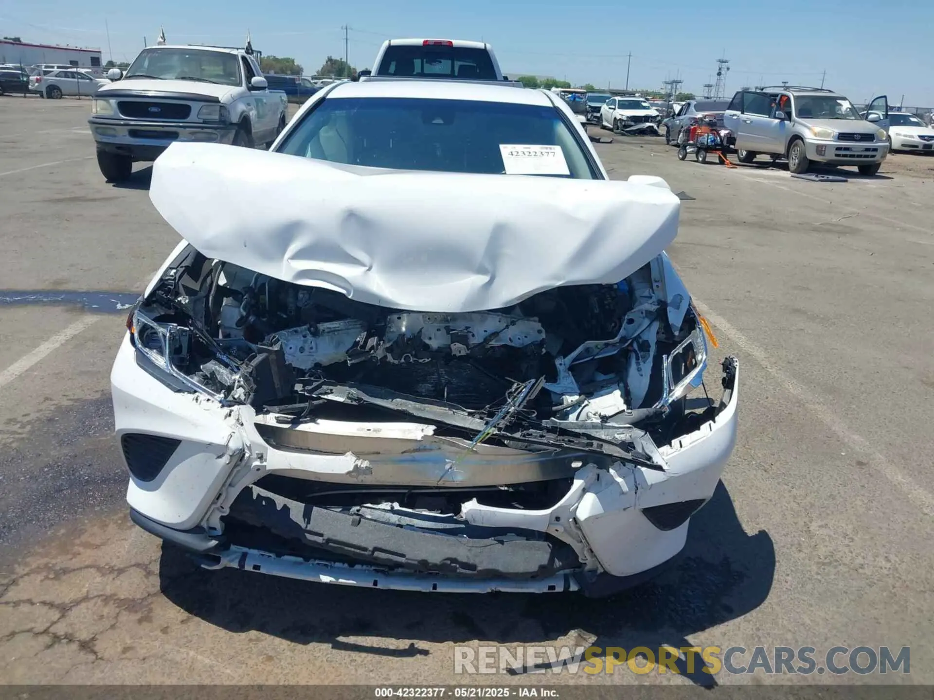 13 fotografías del automóvil dañado 4T1B11HK6KU730164 TOYOTA CAMRY 2019