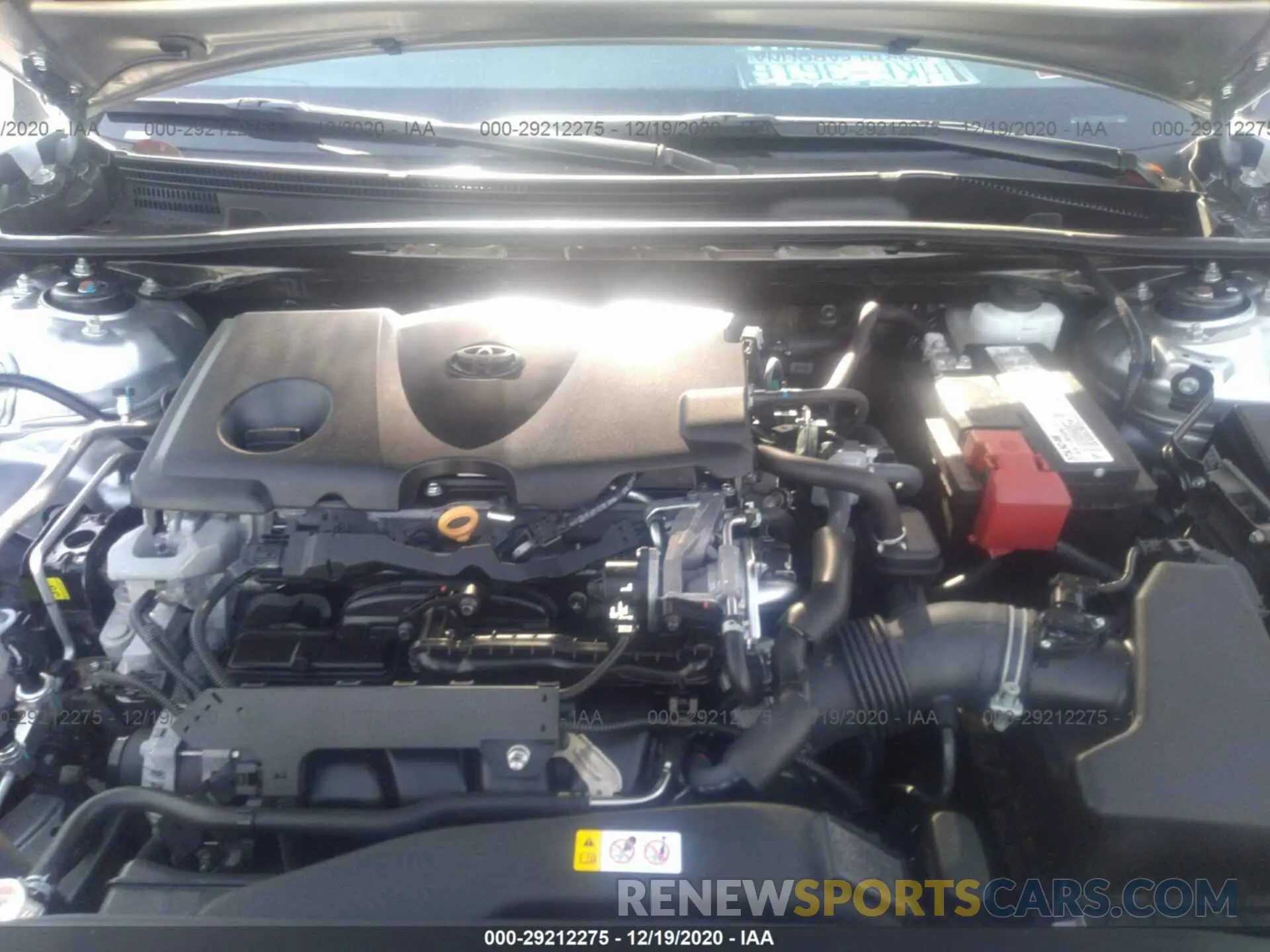 10 fotografías del automóvil dañado 4T1B11HK6KU753640 TOYOTA CAMRY 2019