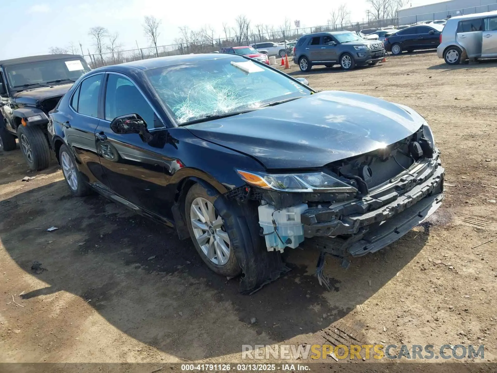 1 fotografías del automóvil dañado 4T1B11HK6KU754058 TOYOTA CAMRY 2019