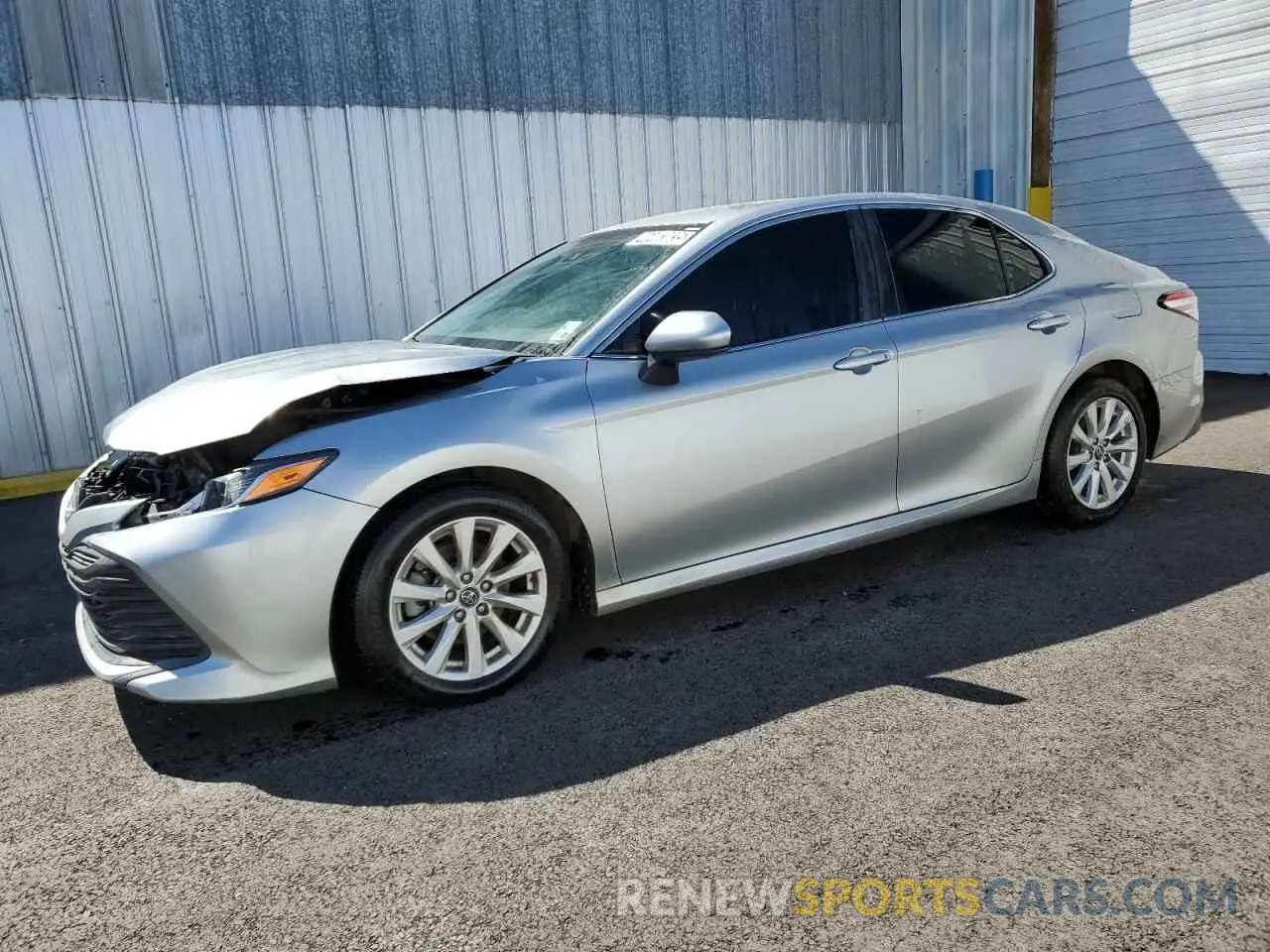 1 fotografías del automóvil dañado 4T1B11HK6KU754643 TOYOTA CAMRY 2019