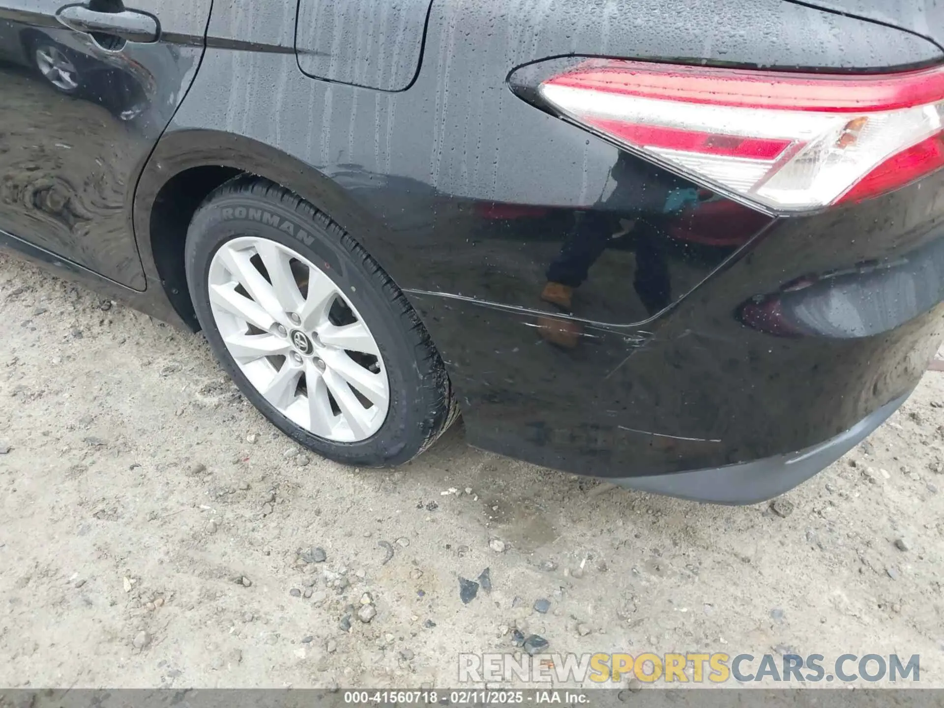 6 fotografías del automóvil dañado 4T1B11HK6KU755355 TOYOTA CAMRY 2019