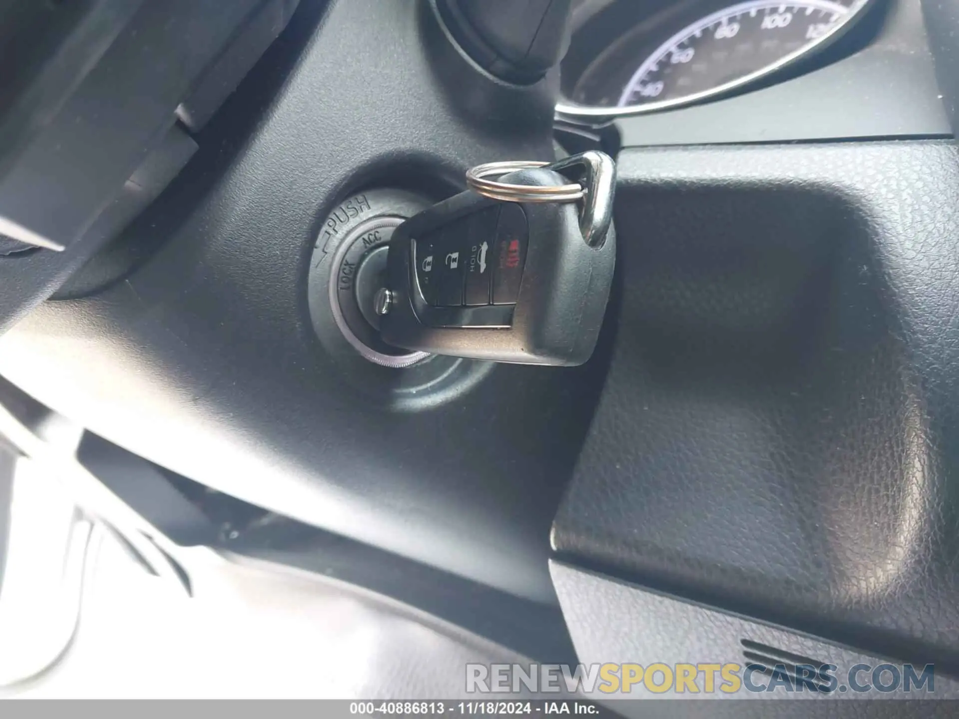 11 fotografías del automóvil dañado 4T1B11HK6KU759275 TOYOTA CAMRY 2019