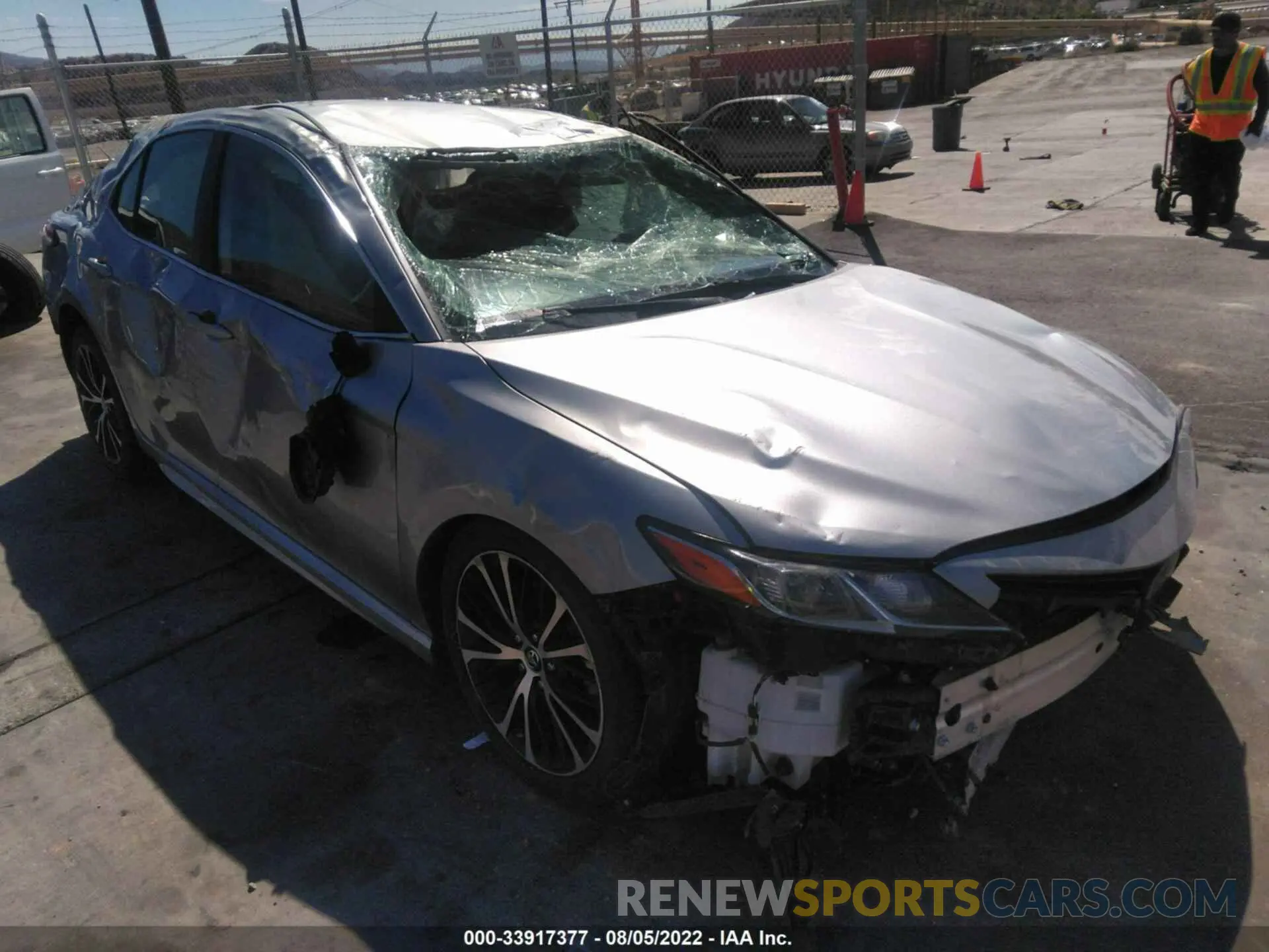 6 fotografías del automóvil dañado 4T1B11HK6KU762709 TOYOTA CAMRY 2019