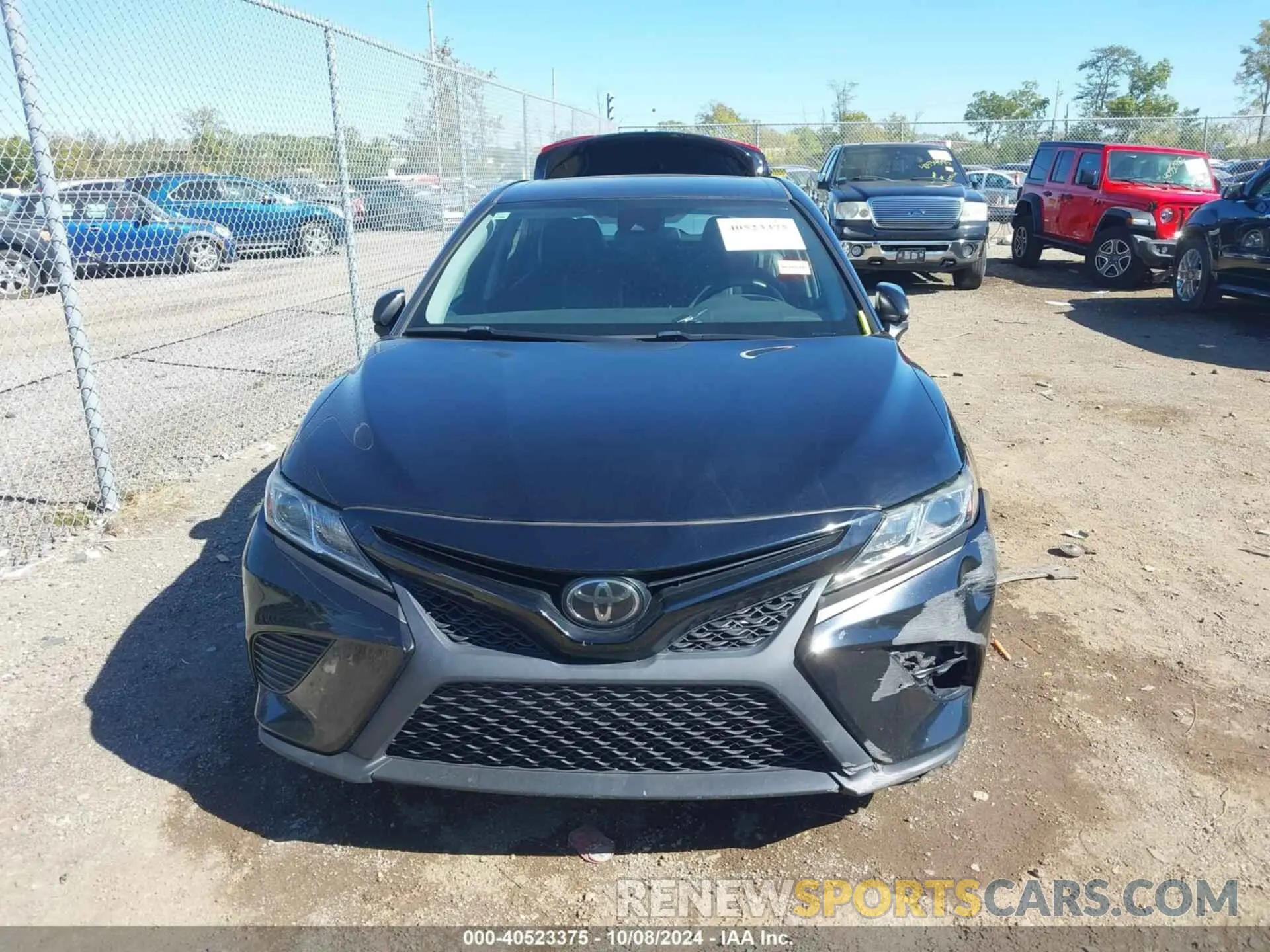 12 fotografías del automóvil dañado 4T1B11HK6KU771409 TOYOTA CAMRY 2019