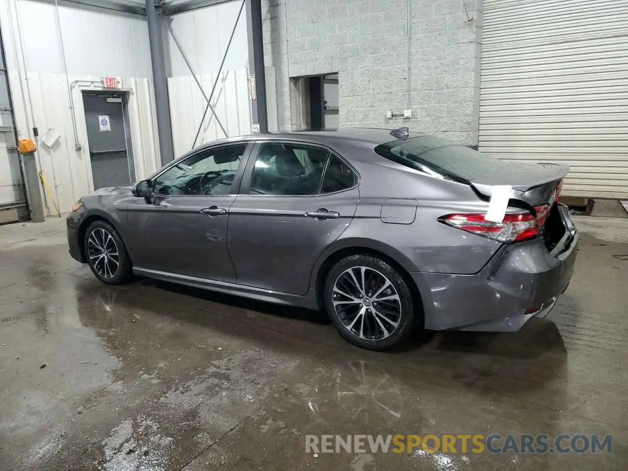 2 fotografías del automóvil dañado 4T1B11HK6KU776156 TOYOTA CAMRY 2019