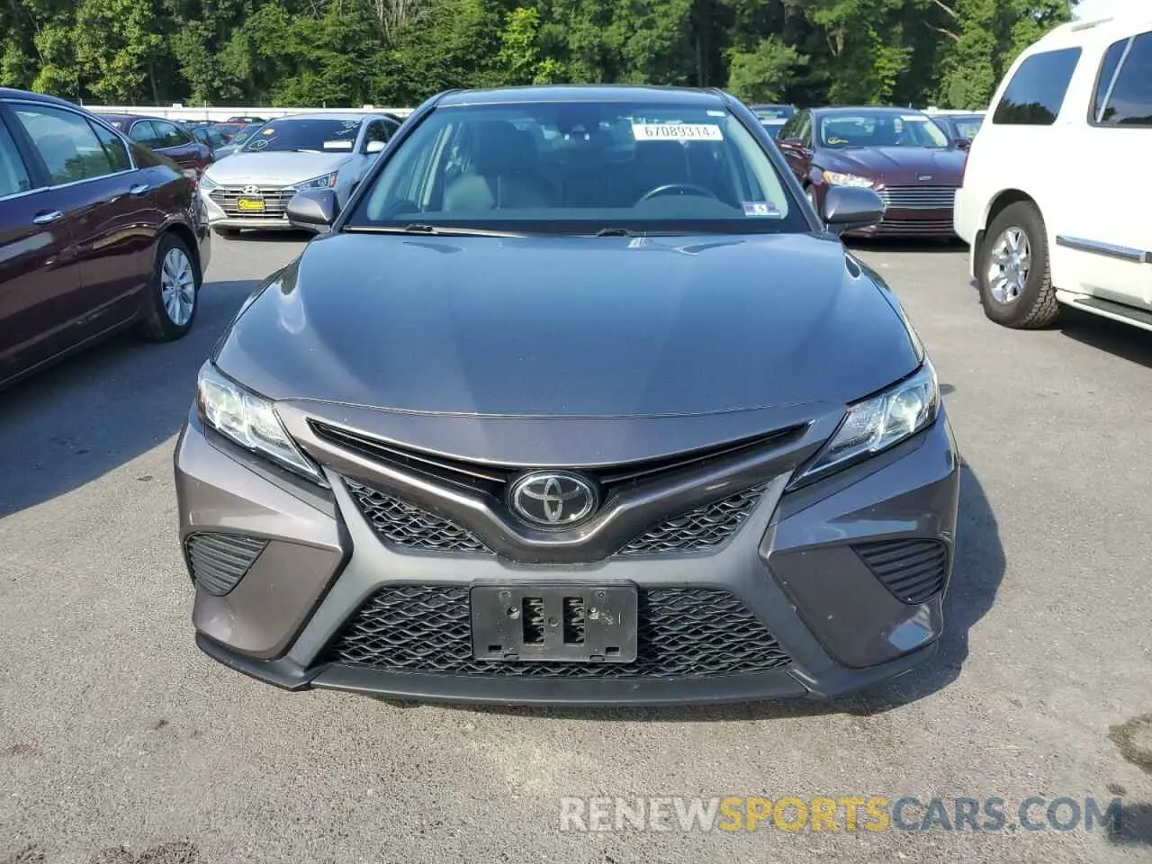 5 fotografías del automóvil dañado 4T1B11HK6KU795547 TOYOTA CAMRY 2019