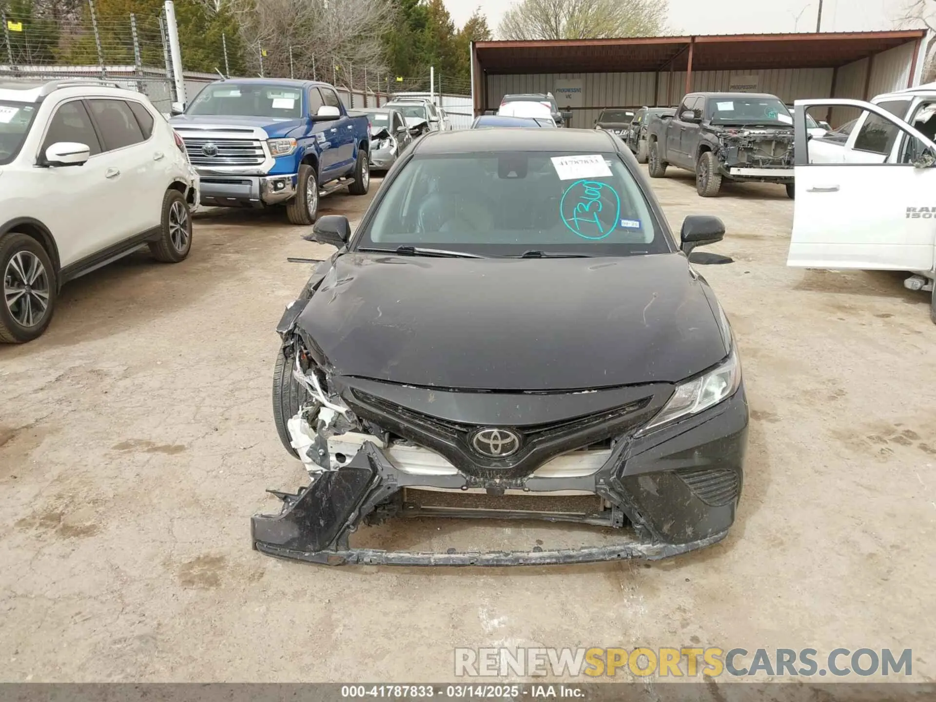 13 fotografías del automóvil dañado 4T1B11HK6KU805252 TOYOTA CAMRY 2019