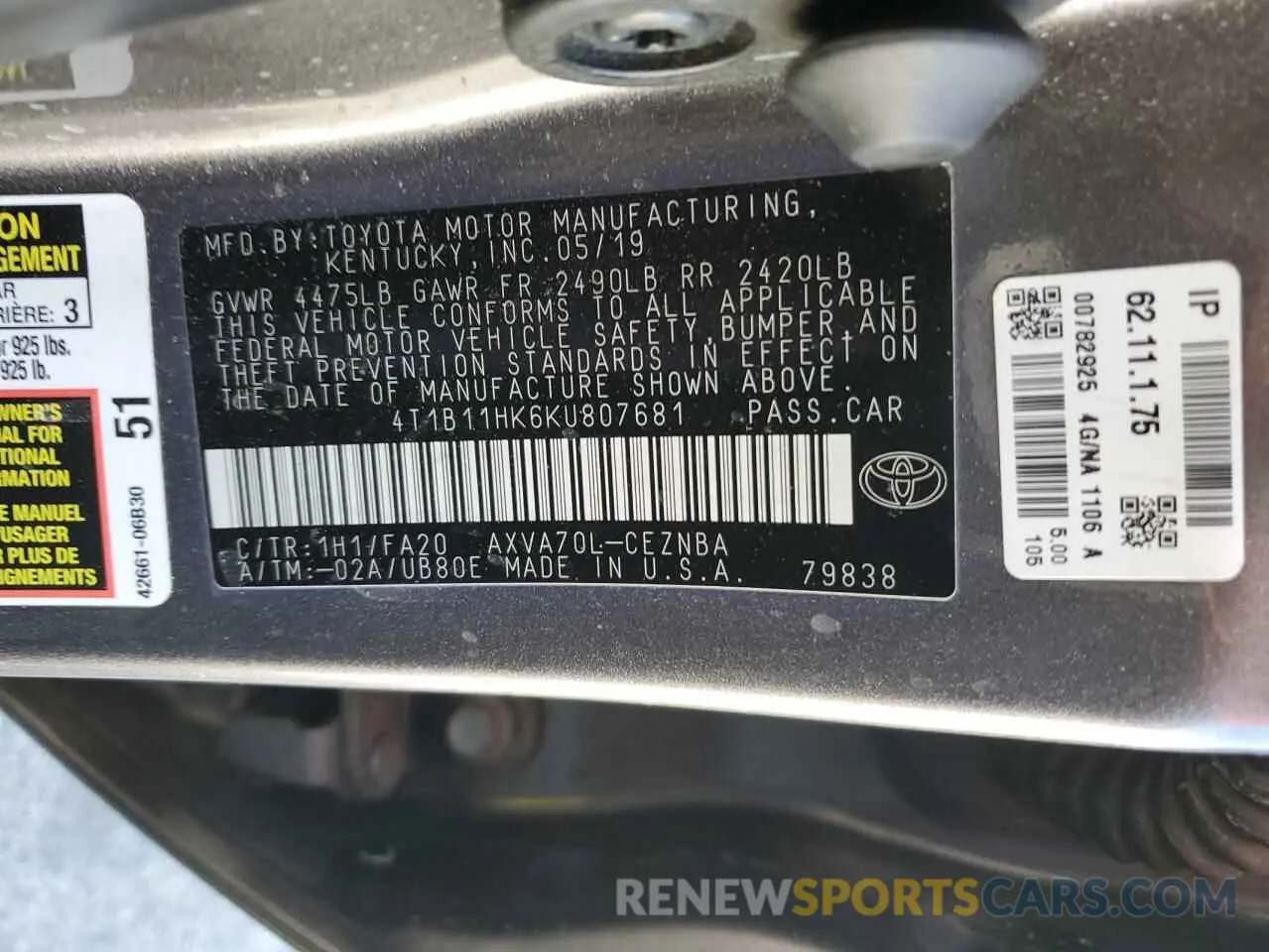 12 fotografías del automóvil dañado 4T1B11HK6KU807681 TOYOTA CAMRY 2019