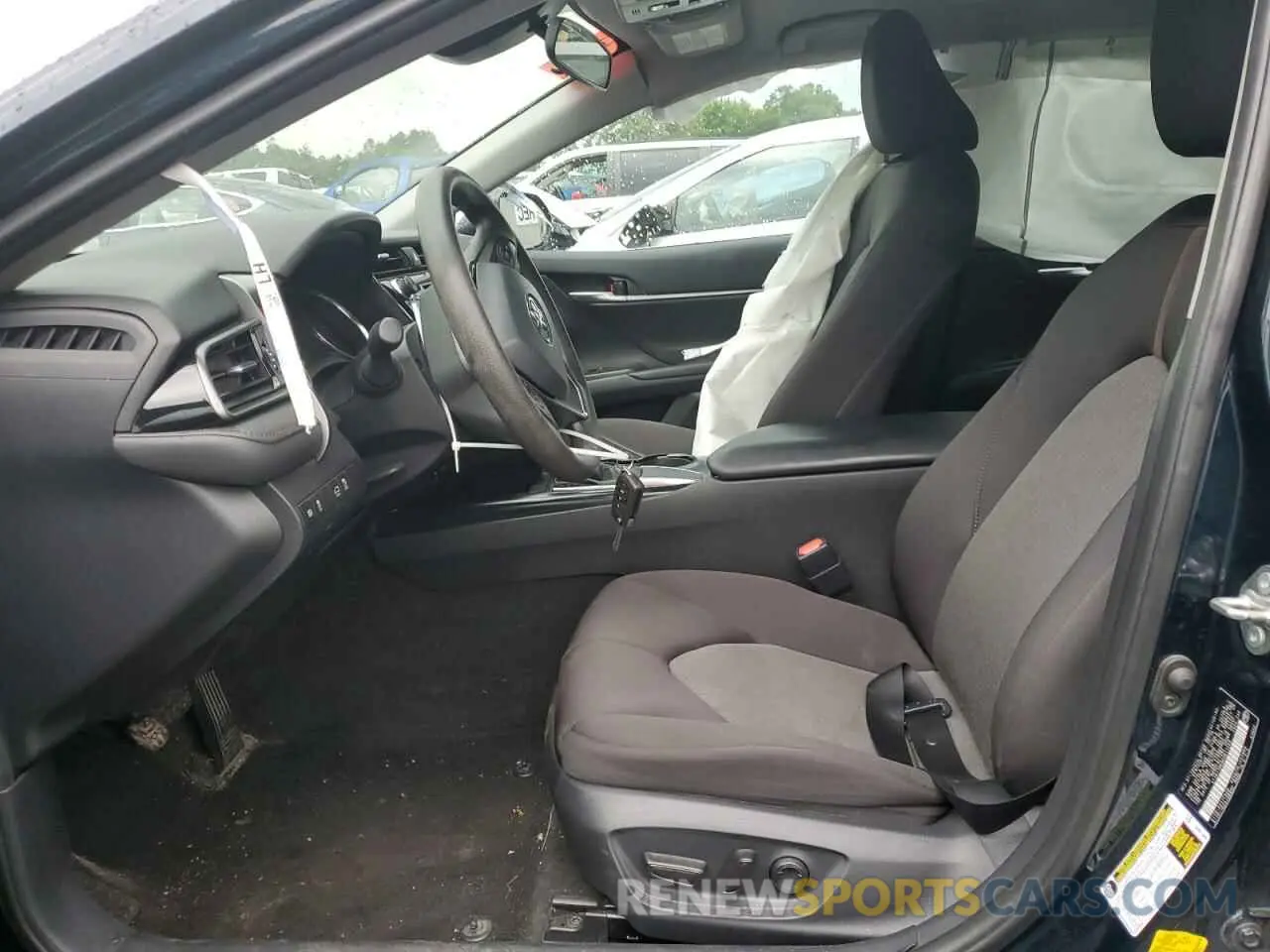 7 fotografías del automóvil dañado 4T1B11HK6KU811469 TOYOTA CAMRY 2019