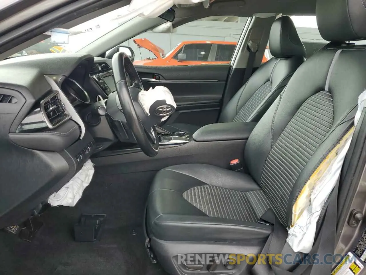 7 fotografías del automóvil dañado 4T1B11HK6KU829454 TOYOTA CAMRY 2019