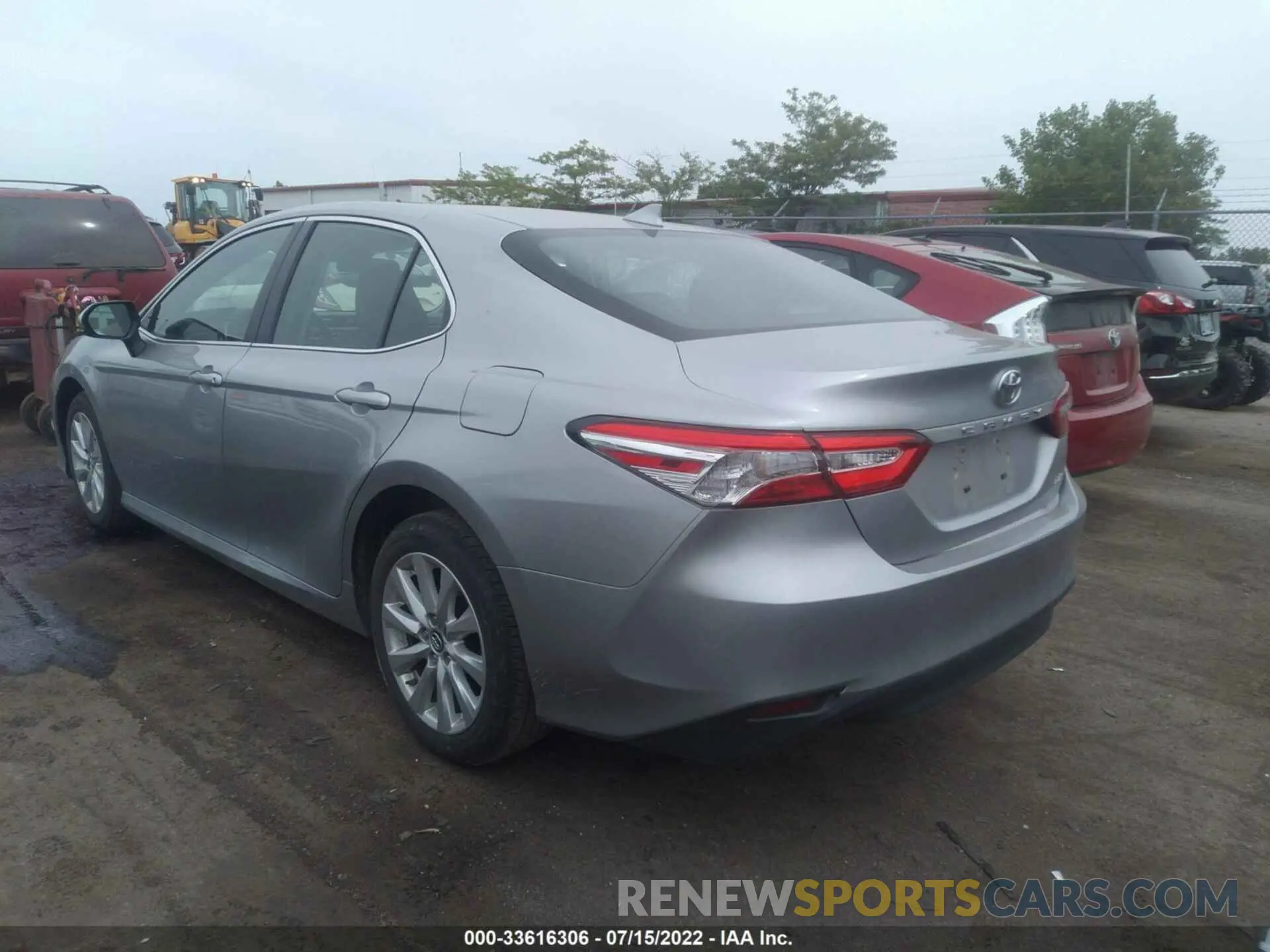 3 fotografías del automóvil dañado 4T1B11HK6KU848599 TOYOTA CAMRY 2019