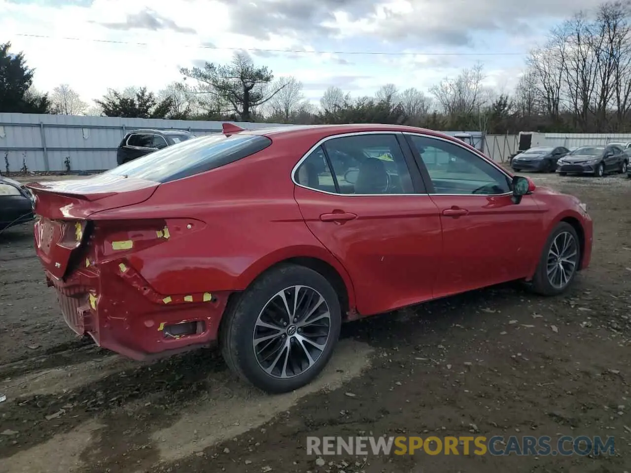 3 fotografías del automóvil dañado 4T1B11HK7KU167190 TOYOTA CAMRY 2019