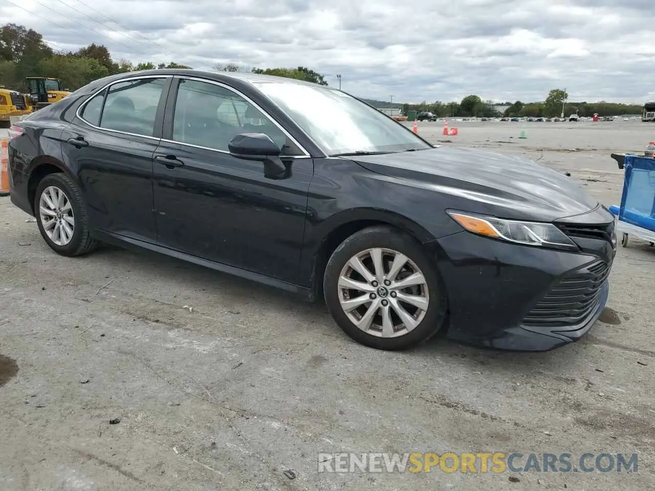 4 fotografías del automóvil dañado 4T1B11HK7KU172258 TOYOTA CAMRY 2019
