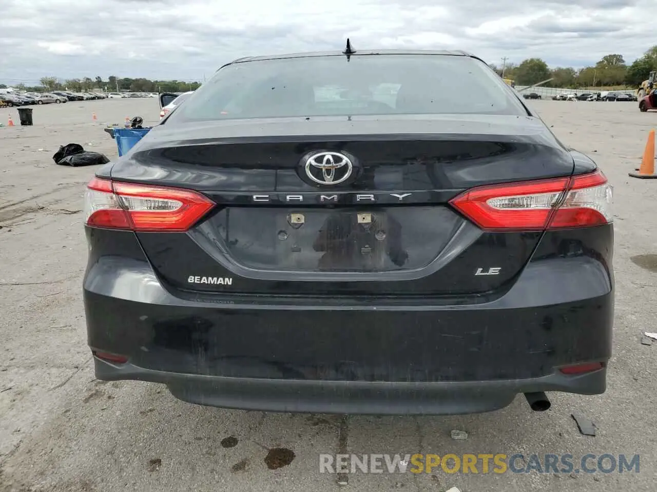 6 fotografías del automóvil dañado 4T1B11HK7KU172258 TOYOTA CAMRY 2019